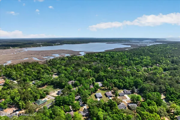 $239,000 | 1412 Spruce Street, Ocean Springs, MS 39564
