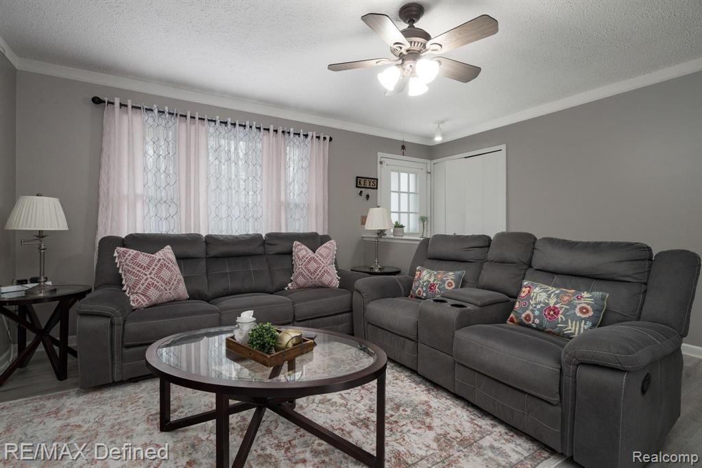 3014 Eastern Avenue Rochester Hills, MI 48307 - Photo 12 of 36