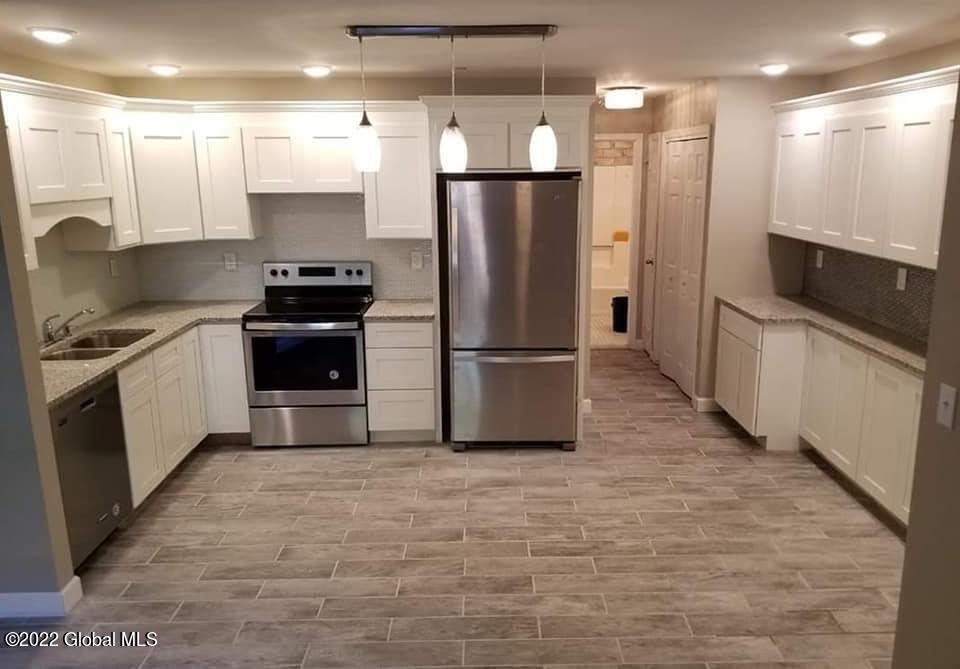 294 B Hudson Avenue, Unit B Albany, NY 12210 - Photo 2 of 22 294 Hudson b kit