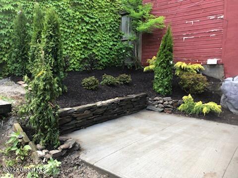 294 B Hudson Avenue, Unit B Albany, NY 12210 - Photo 4 of 22 294 Hudson court