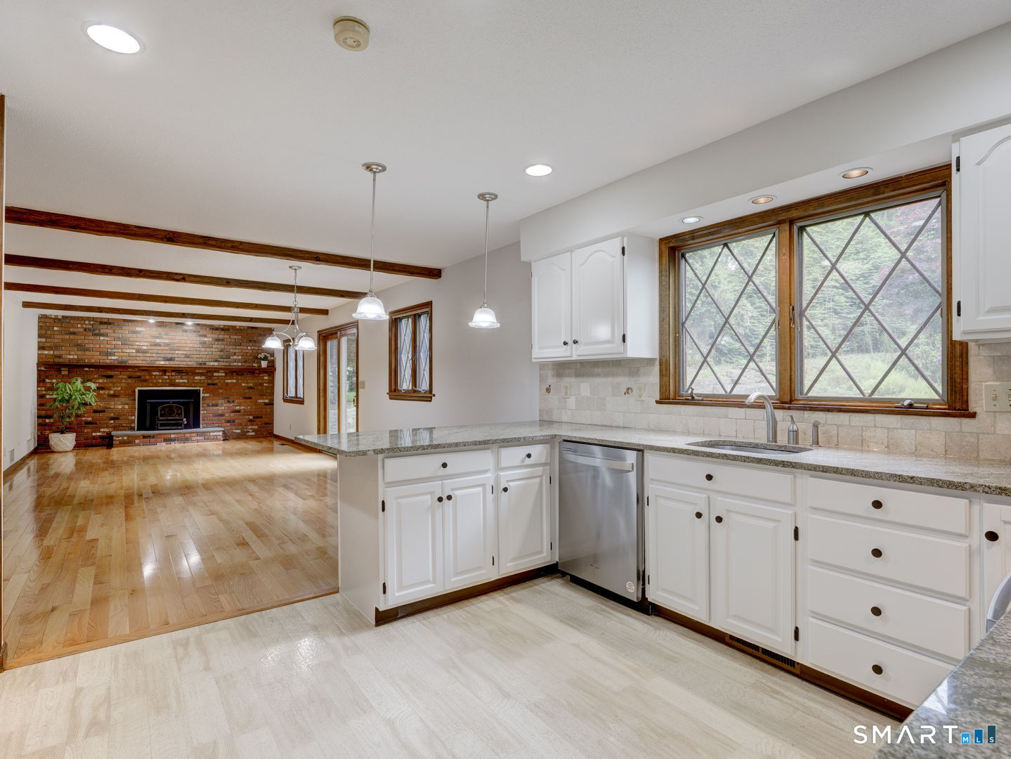 49 Old Farms Road Glastonbury, CT 06073 - Photo 21 of 39