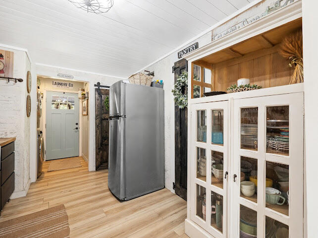 8019 South Brewington Road Manning, SC 29102 - Photo 19 of 34 Kitchen