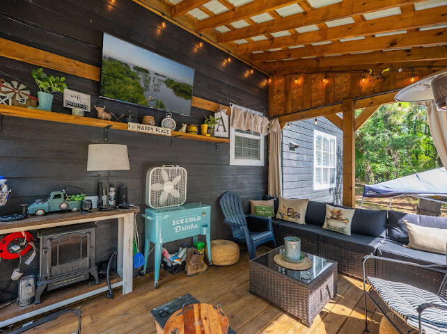 8019 South Brewington Road Manning, SC 29102 - Photo 29 of 34 Back Porch