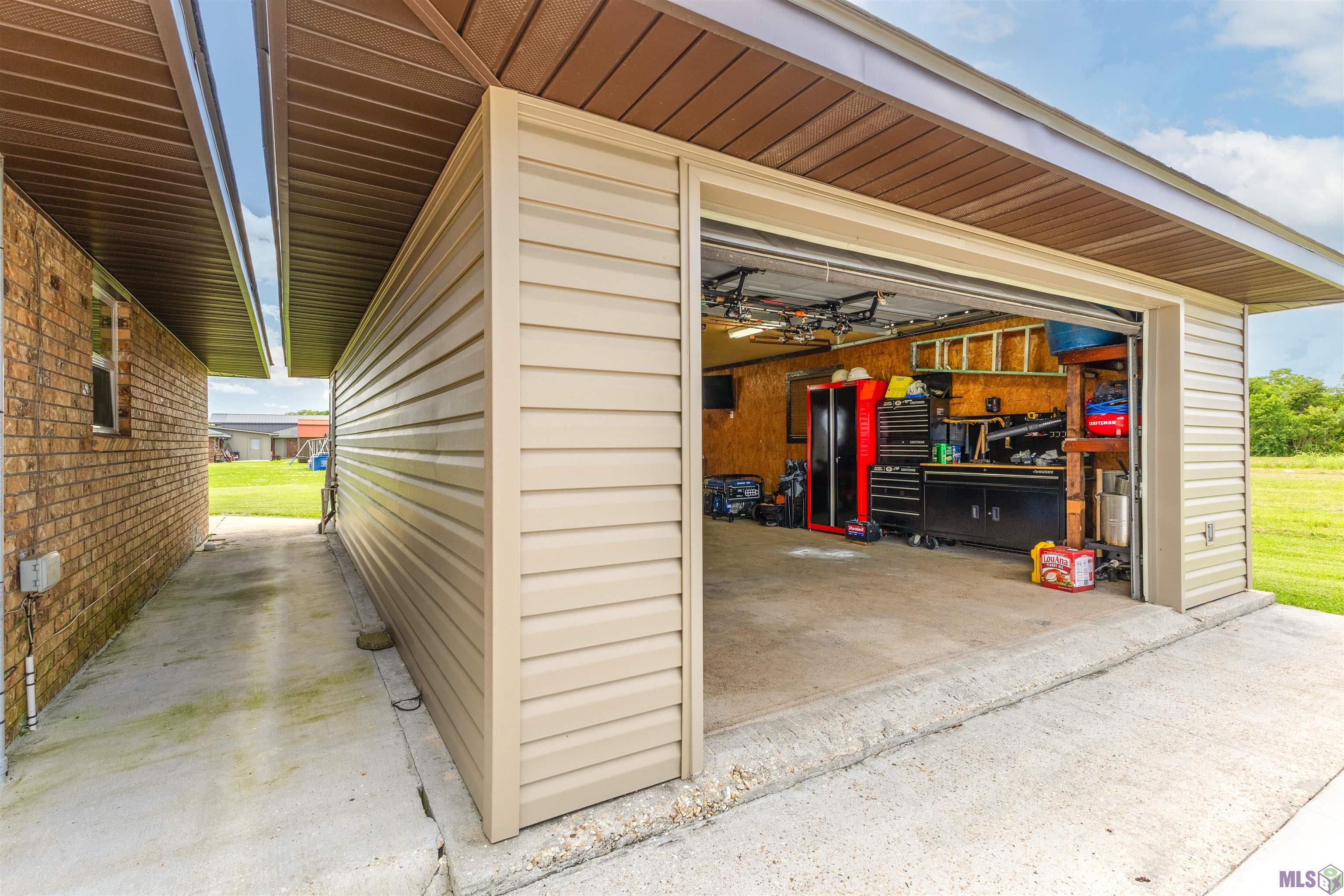 302 St Anthony Street Raceland, LA 70394 - Photo 9 of 24 Gallery Image 9