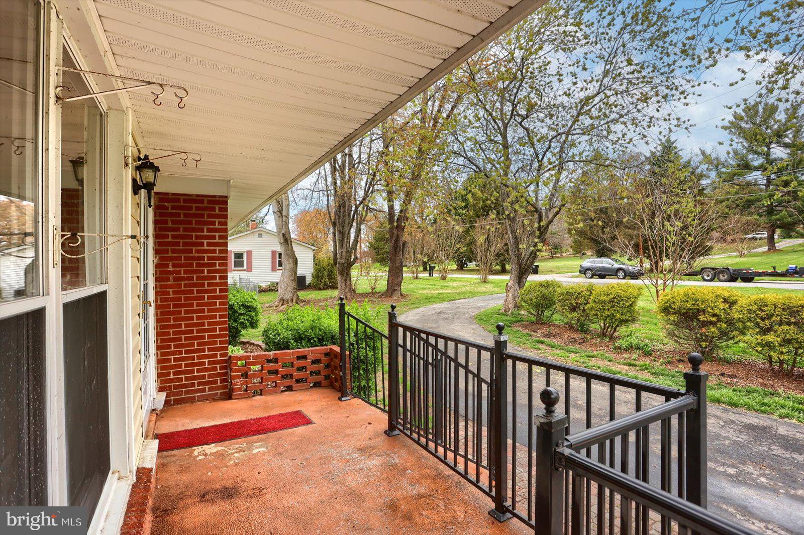 2301 Snow Road Edgewood, MD 21040 - Photo 4 of 41