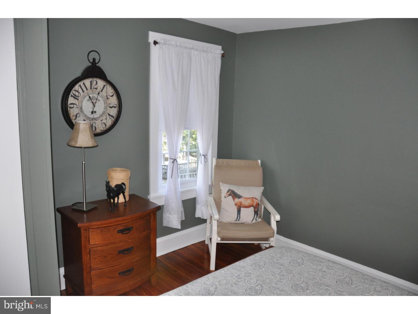 43 Lafayette Road Audubon, NJ 08106 - Photo 14 of 25 Bedroom - Main