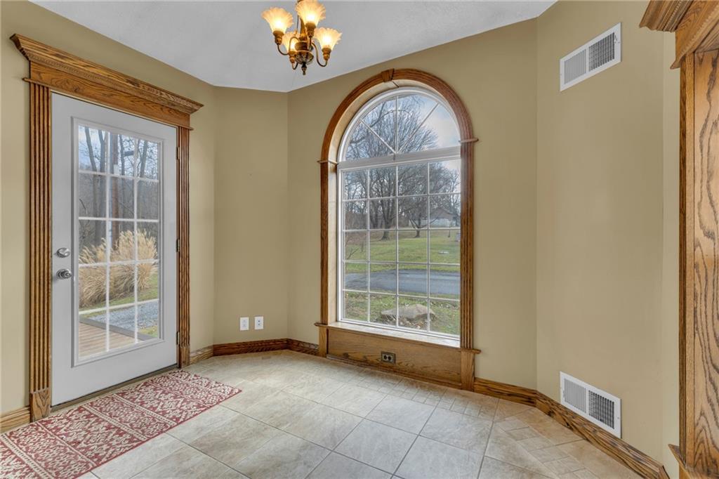 1601 Cottage Avenue Conway, PA 15027 - Photo 12 of 41 a view of hall with window