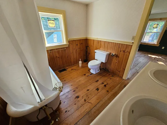 $450,000 | 253 Bull Run Road, Greene, ME 04236