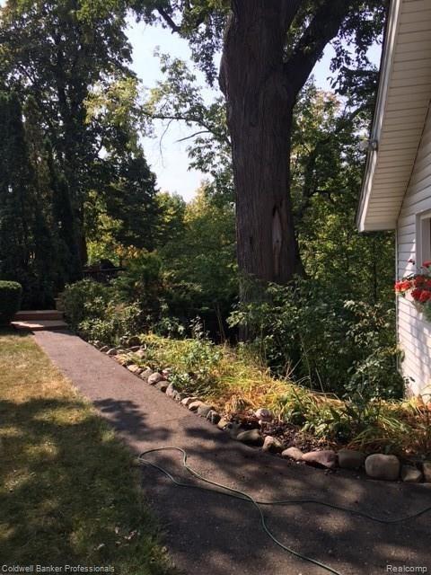 710 Orion Road Lake Orion, MI 48362 - Photo 7 of 7 Gallery Image 7