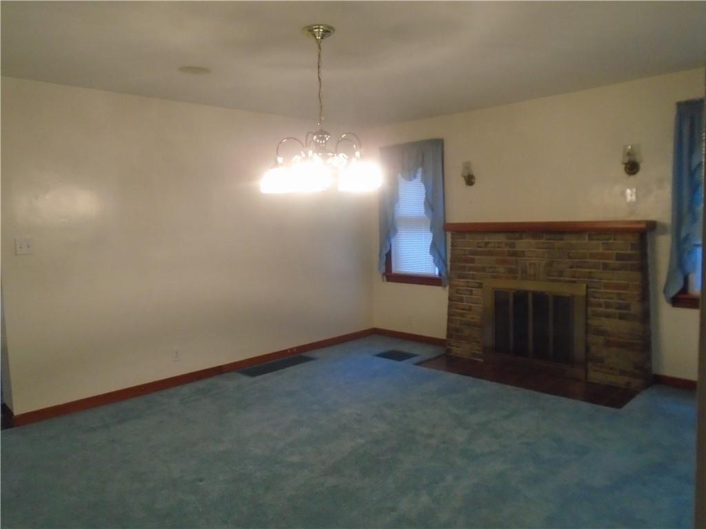 915 Highview Avenue Baden, PA 15005 - Photo 9 of 31