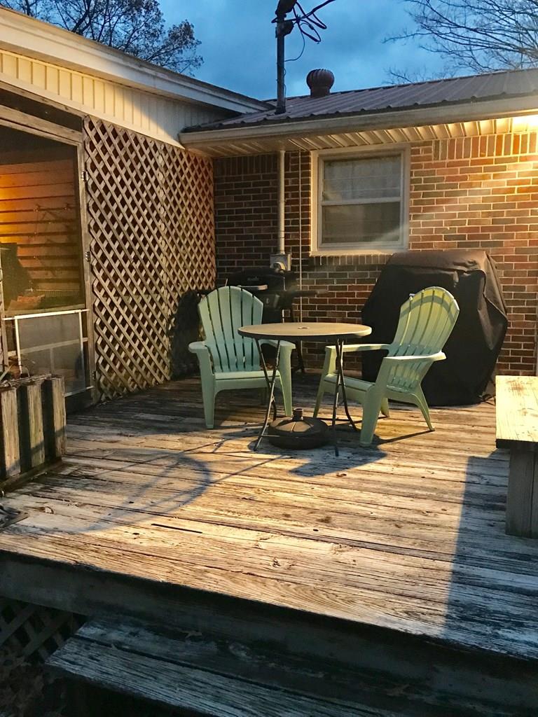 9115 Roberts Road Silver Point, TN 38582 - Photo 5 of 27