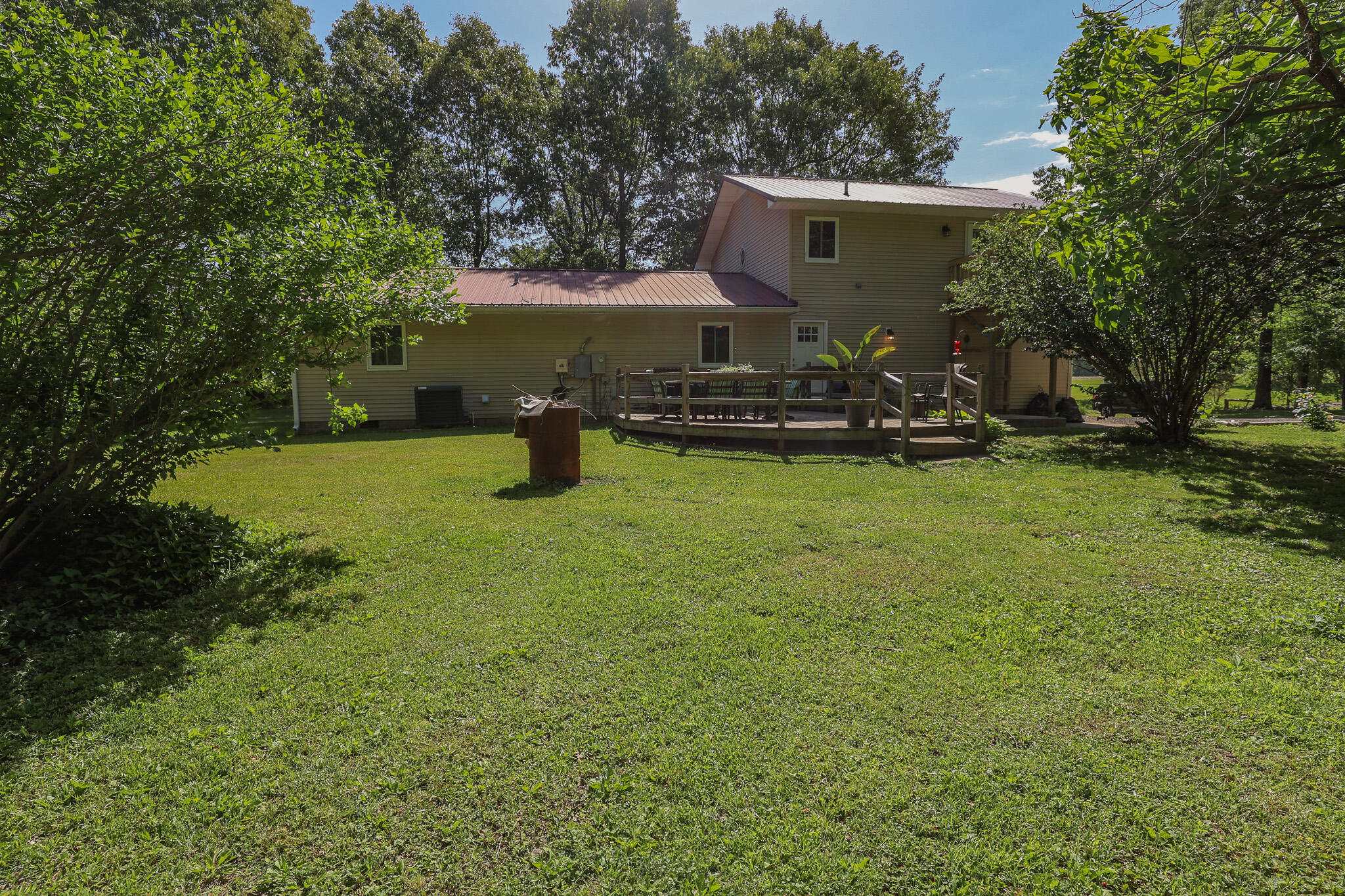 6765 Ivo Wurth Road Paducah, KY 42001 - Photo 8 of 44 Back Exterior