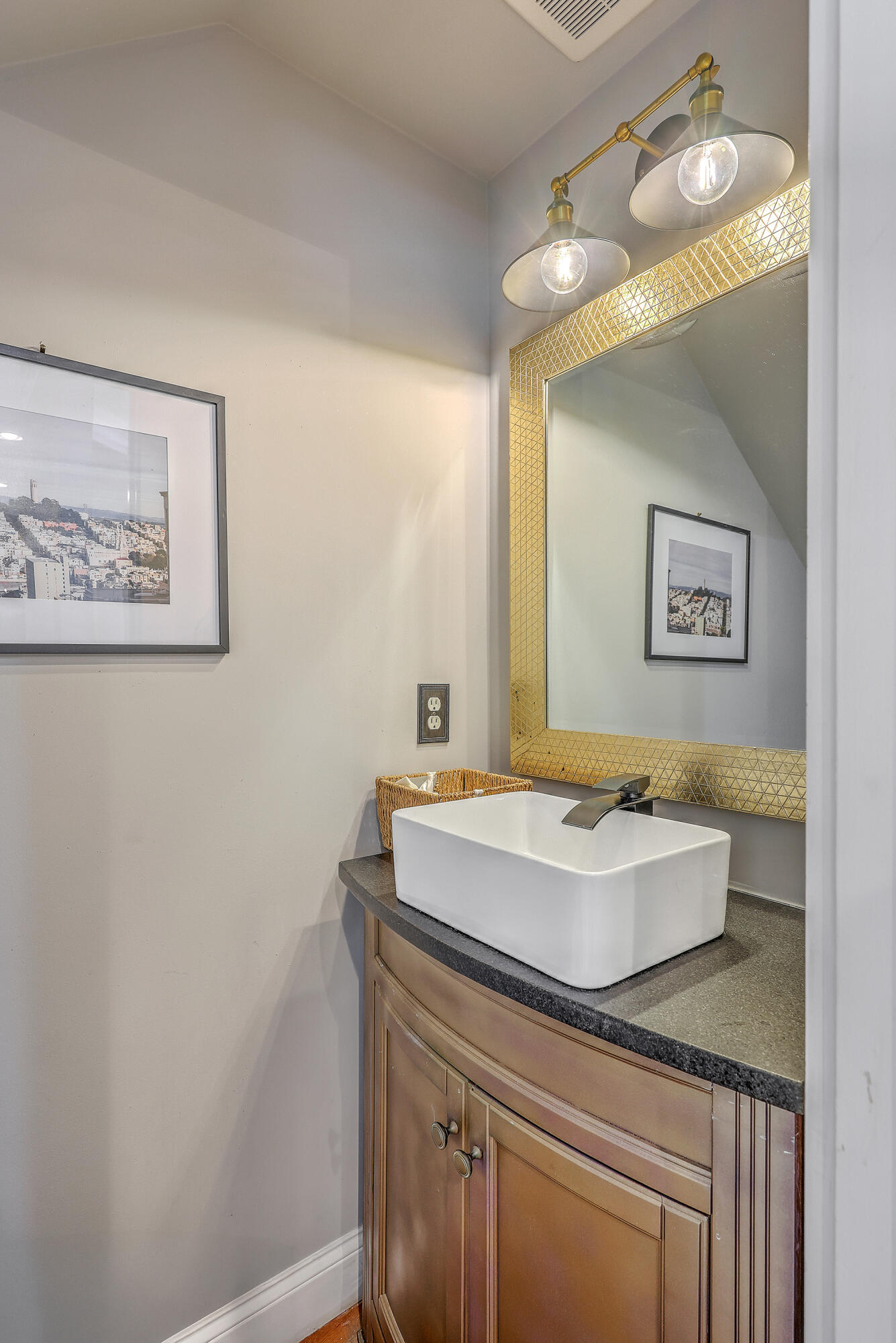 100 Jordan Court Charleston, SC 29492 - Photo 20 of 42 Half Bath