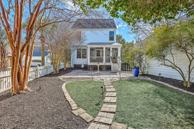 $1,100,000 | 100 Jordan Court, Charleston, SC 29492