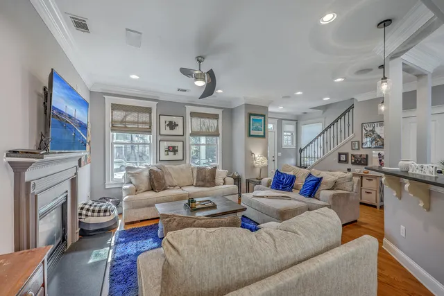 $1,100,000 | 100 Jordan Court, Charleston, SC 29492