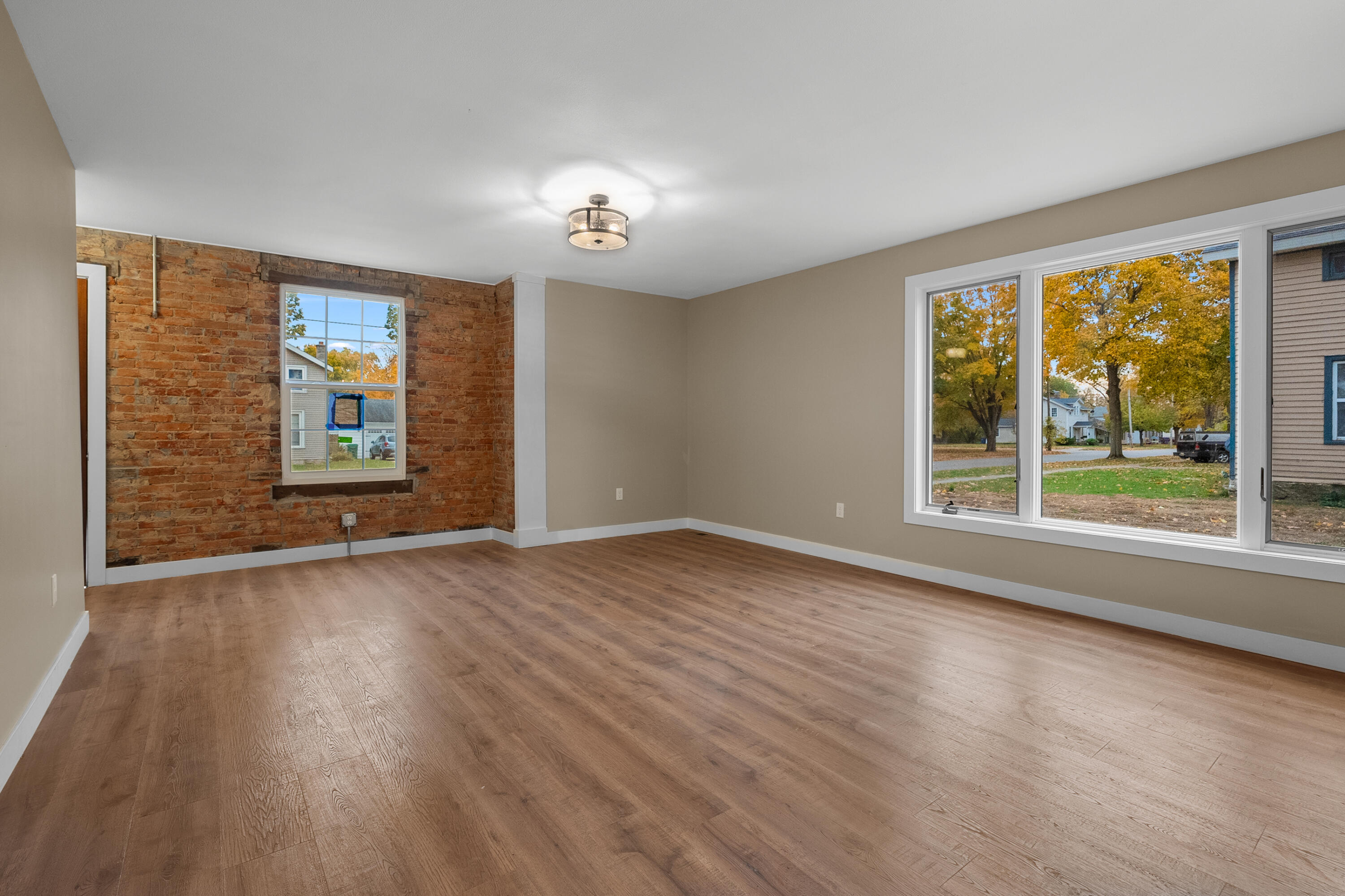 614 Walnut Street Three Rivers, MI 49093 - Photo 12 of 44 KW - Walnut St 614 Three Rivers 49093-7
