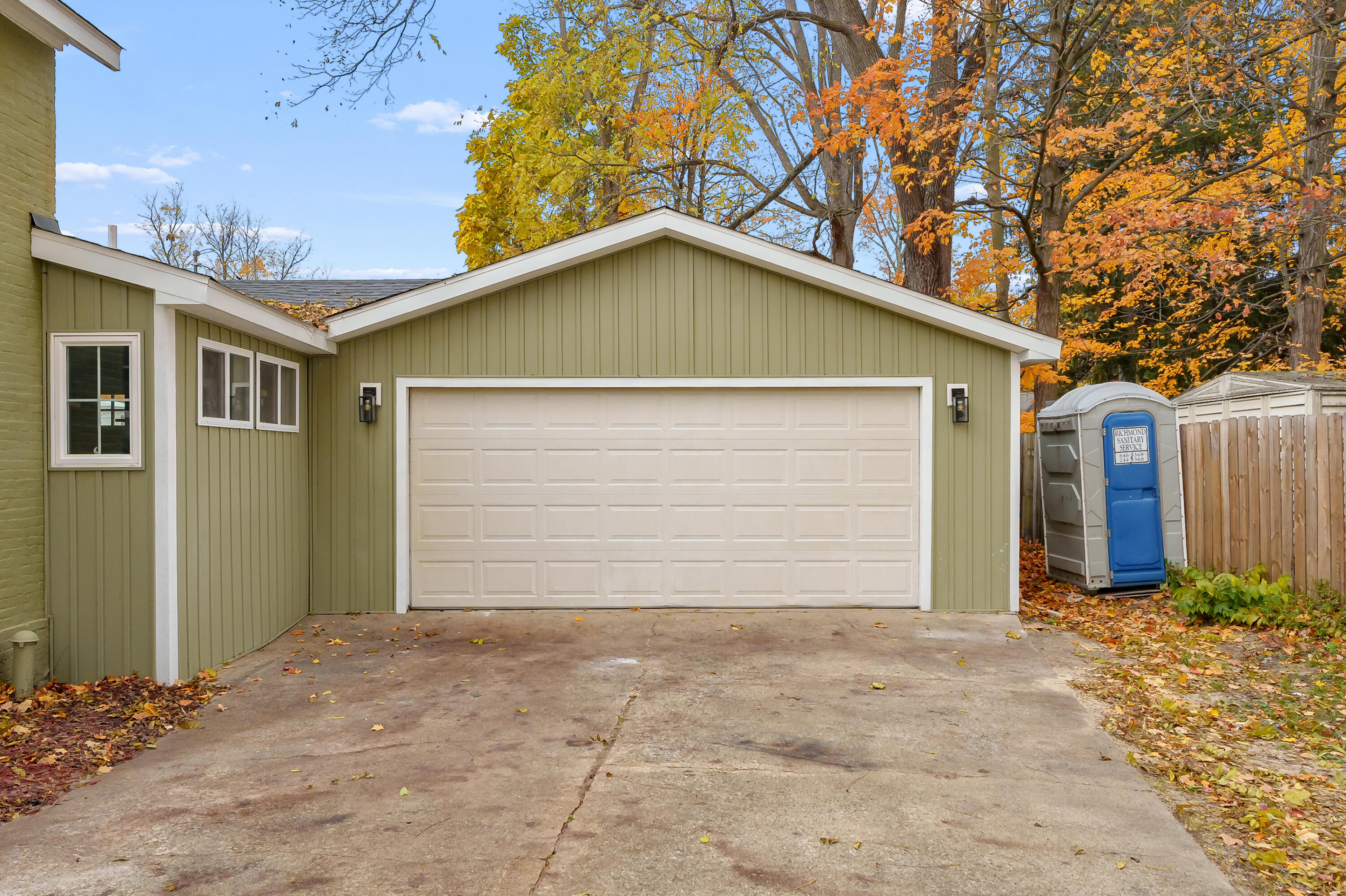 614 Walnut Street Three Rivers, MI 49093 - Photo 3 of 44 KW - Walnut St 614 Three Rivers 49093-33