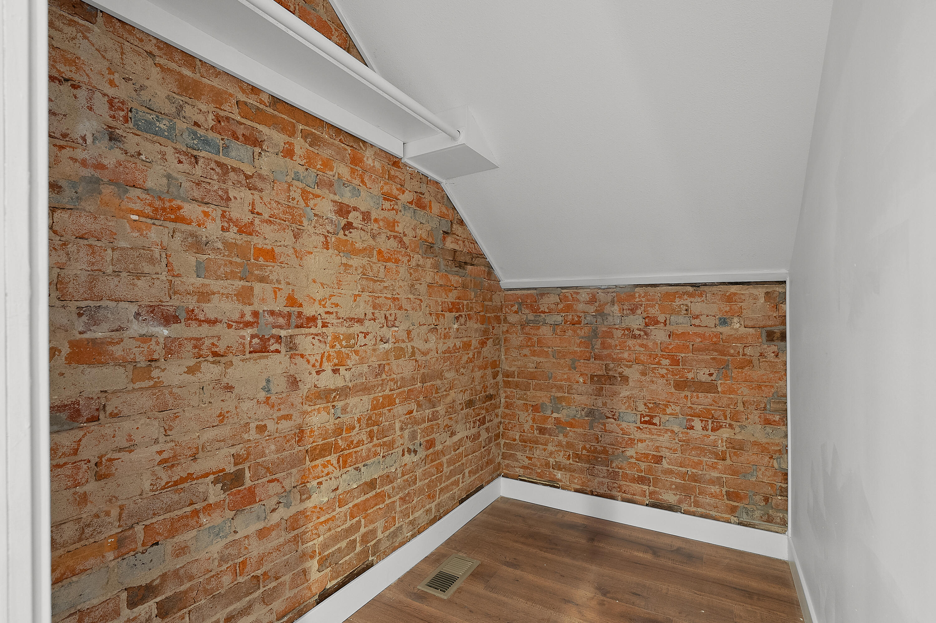 614 Walnut Street Three Rivers, MI 49093 - Photo 32 of 44 KW - Walnut St 614 Three Rivers 49093-24