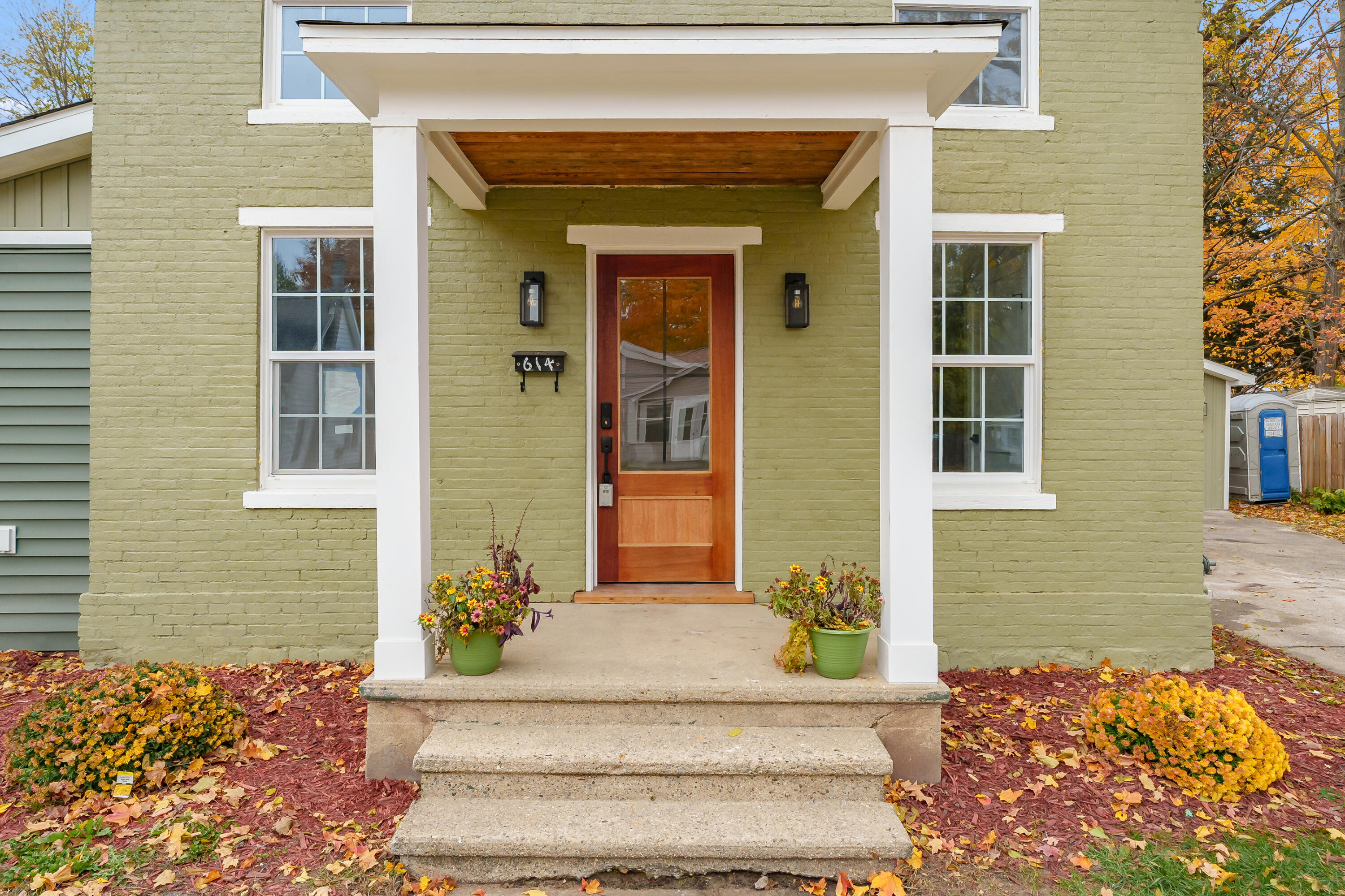614 Walnut Street Three Rivers, MI 49093 - Photo 4 of 44 KW - Walnut St 614 Three Rivers 49093-30