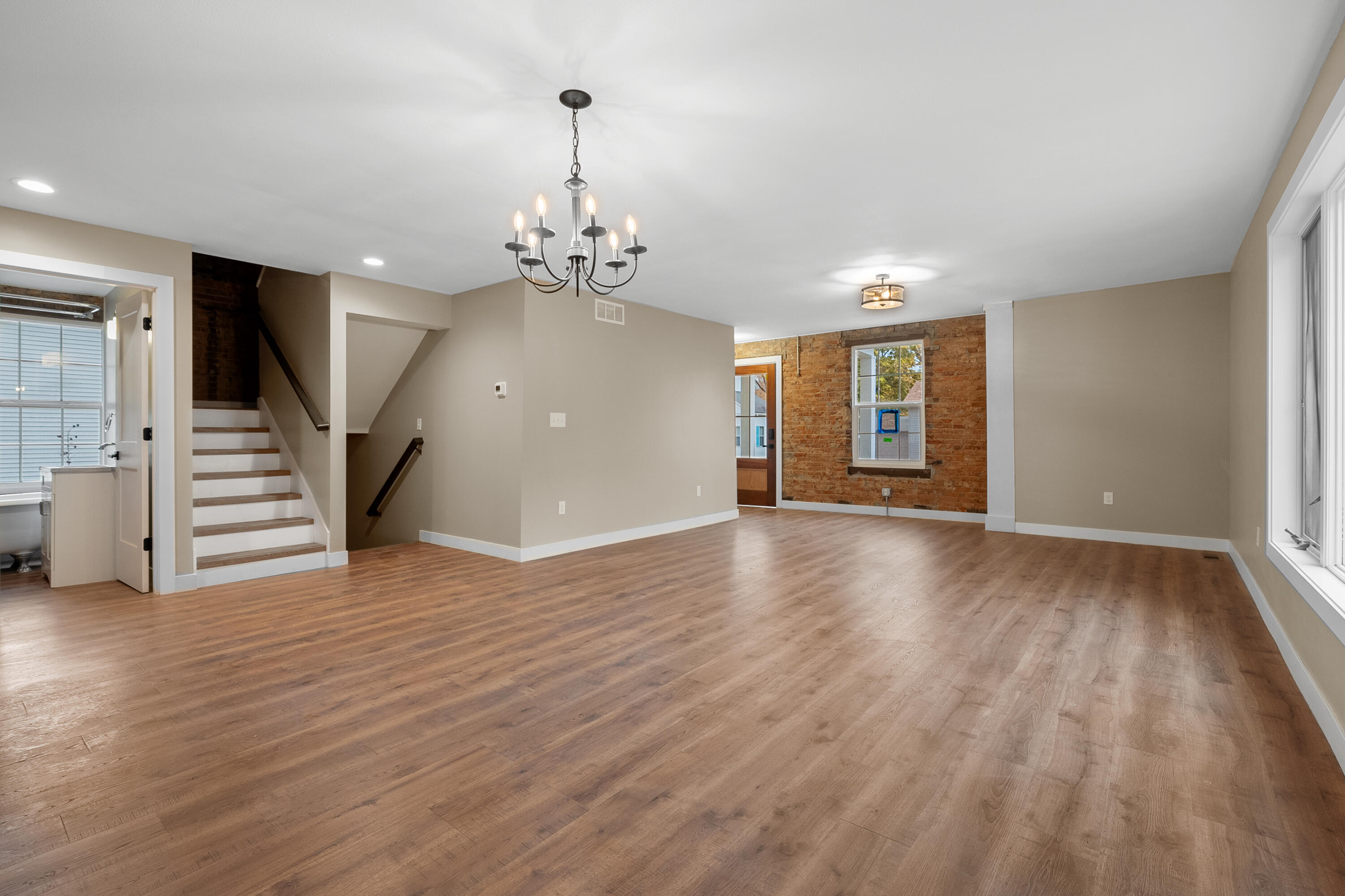 614 Walnut Street Three Rivers, MI 49093 - Photo 9 of 44 KW - Walnut St 614 Three Rivers 49093-5