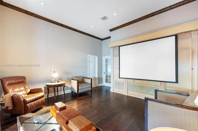 $3,199,000 | 2000 South Bayshore Drive, Unit 69, Miami, FL 33133