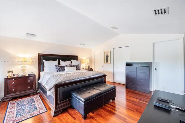 $3,199,000 | 2000 South Bayshore Drive, Unit 69, Miami, FL 33133