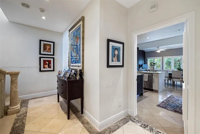 $3,199,000 | 2000 South Bayshore Drive, Unit 69, Miami, FL 33133
