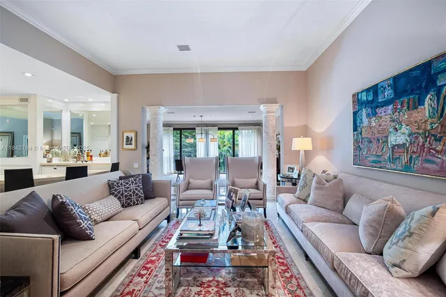 $3,199,000 | 2000 South Bayshore Drive, Unit 69, Miami, FL 33133