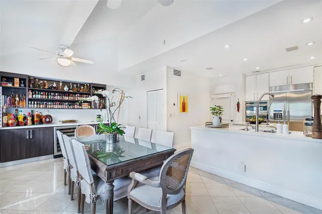 $3,199,000 | 2000 South Bayshore Drive, Unit 69, Miami, FL 33133