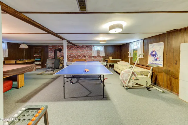 $849,000 | 186 South Shore Road, Lake Pleasant, NY 12108