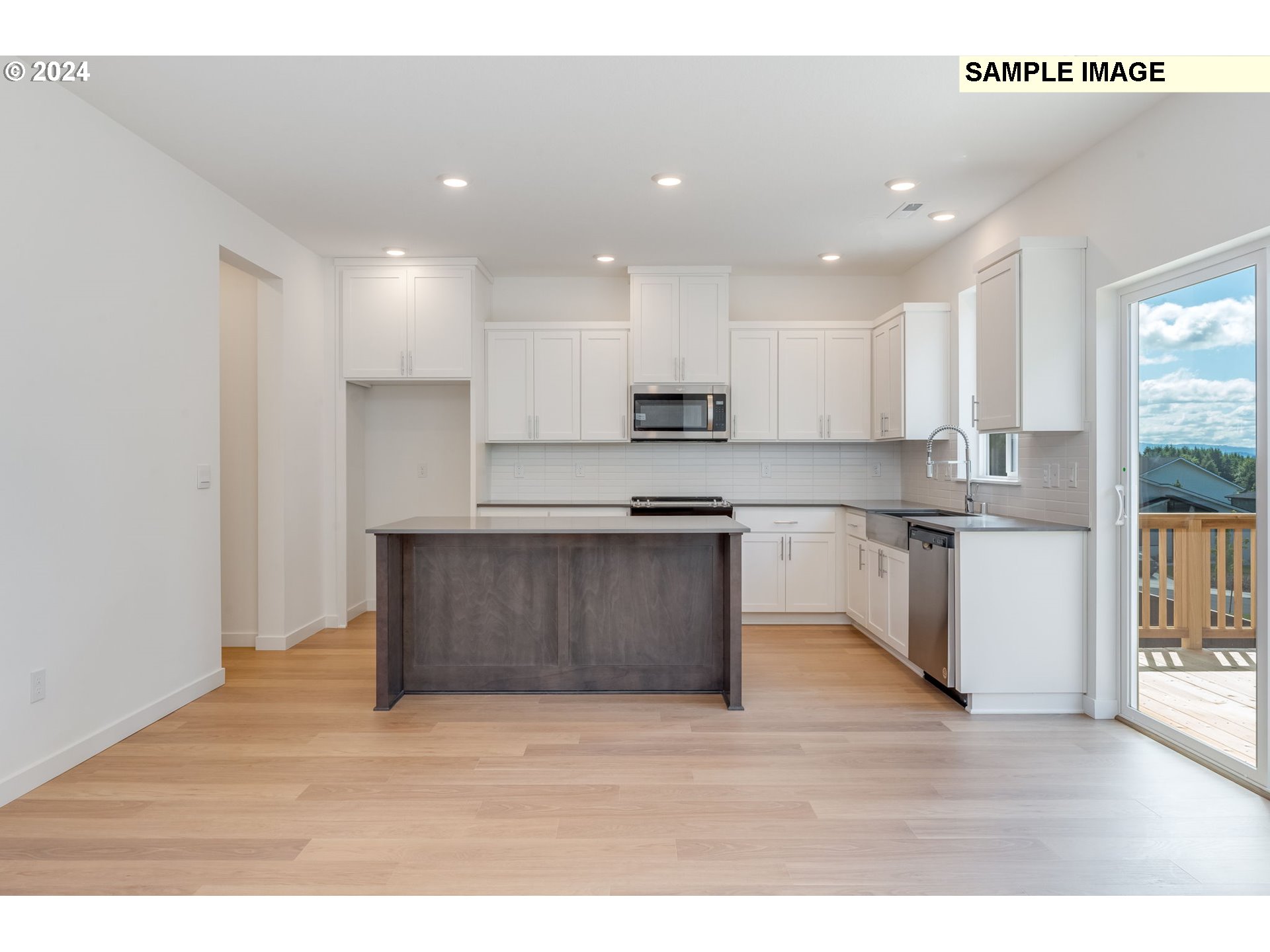 1120 West 15th Street La Center, WA 98629 - Photo 10 of 38 Great Room