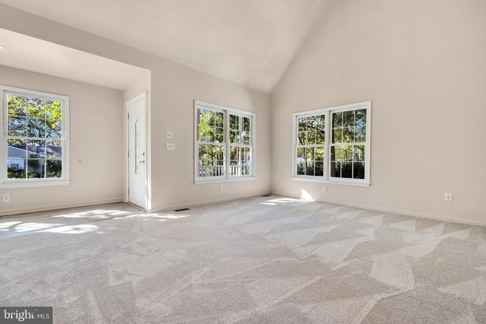 165 Stowaway Road Manahawkin, NJ 08050 - Photo 14 of 45