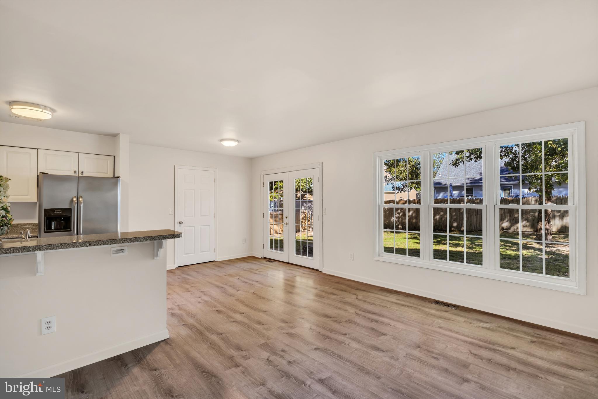 165 Stowaway Road Manahawkin, NJ 08050 - Photo 19 of 45