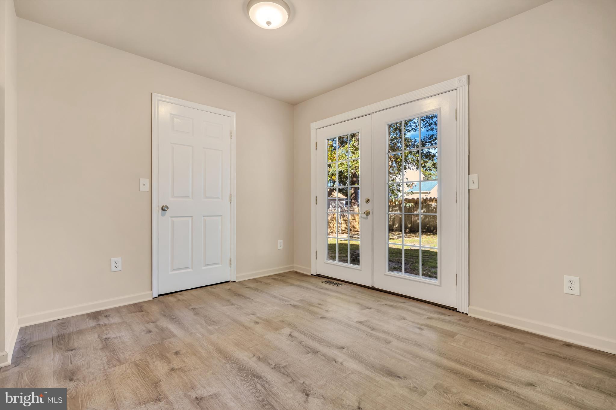 165 Stowaway Road Manahawkin, NJ 08050 - Photo 21 of 45
