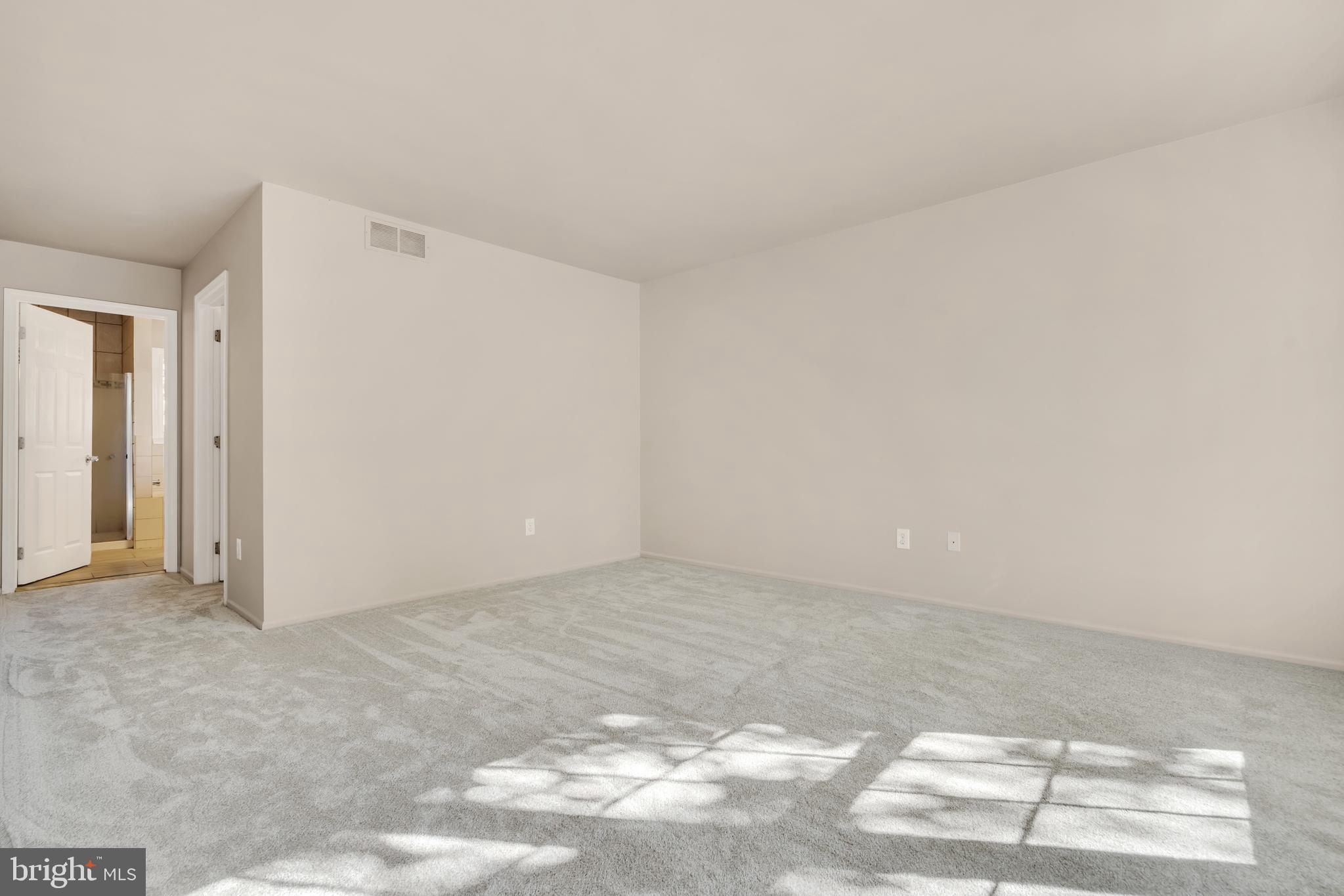 165 Stowaway Road Manahawkin, NJ 08050 - Photo 29 of 45