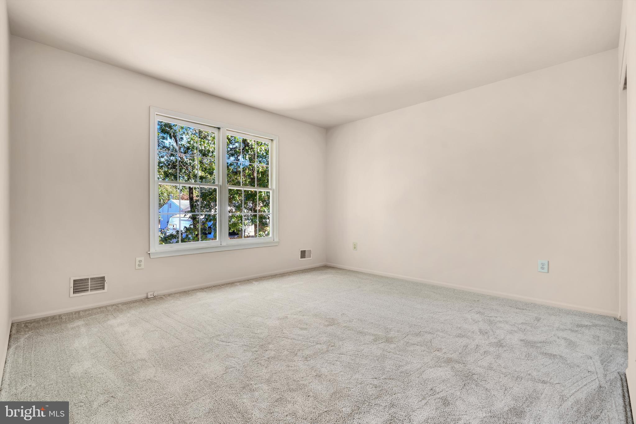 165 Stowaway Road Manahawkin, NJ 08050 - Photo 36 of 45