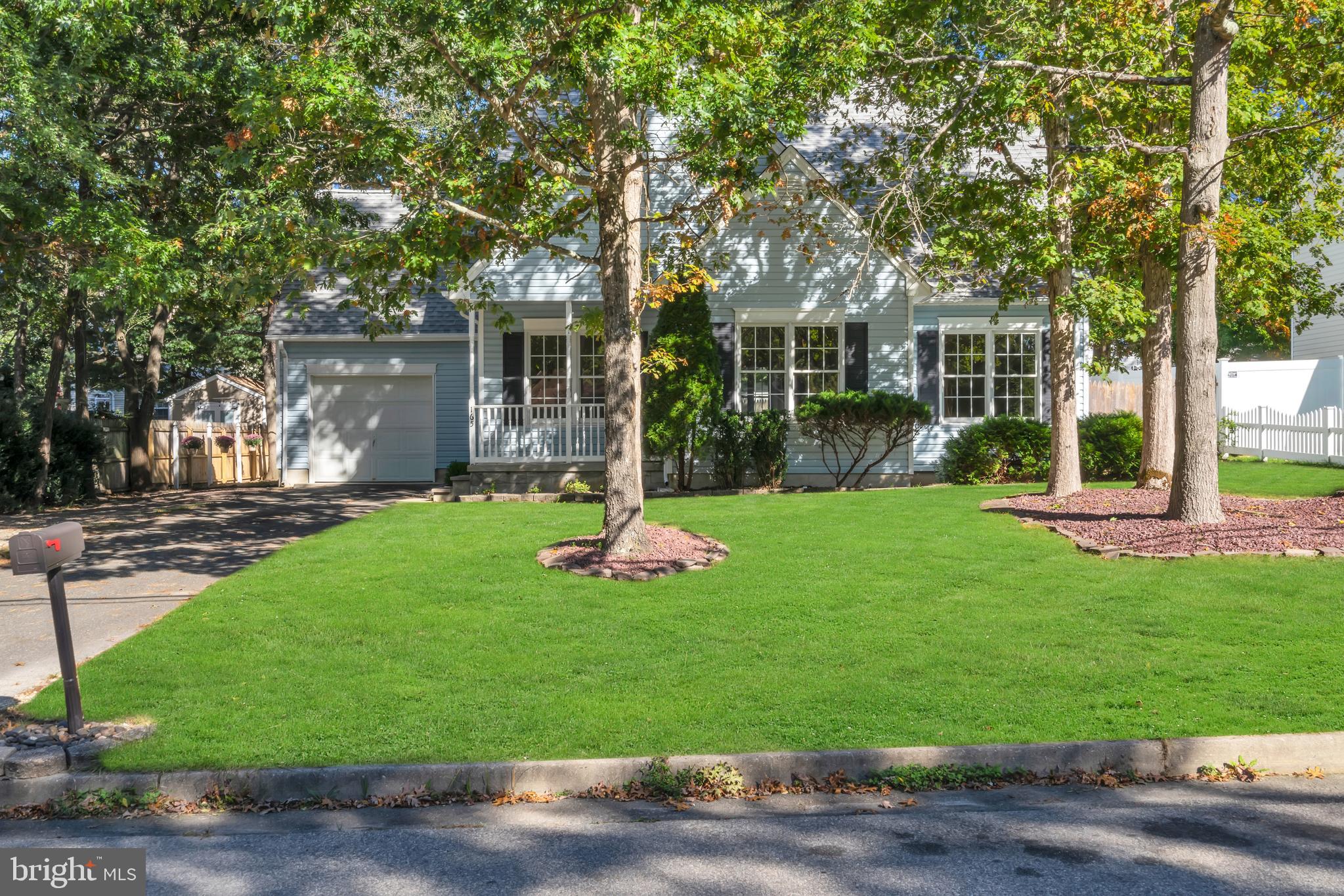 165 Stowaway Road Manahawkin, NJ 08050 - Photo 9 of 45