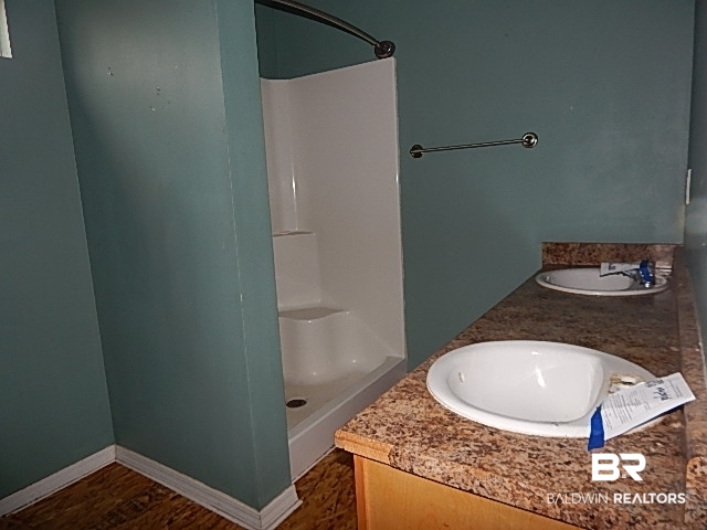 15964 Barlow Road Loxley, AL 36551 - Photo 17 of 19 Master Bath