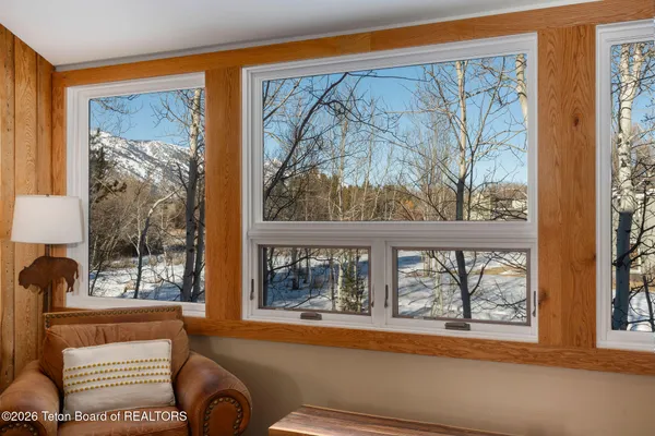 $2,750,000 | 3945 South Lake Creek Drive, Unit C4, Wilson, WY 83014