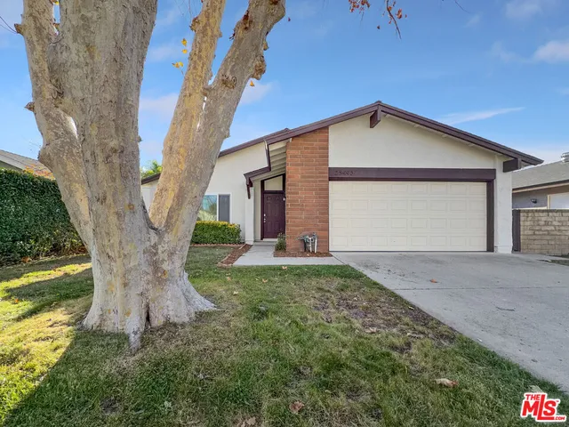 $810,000 | 25443 Vía Labrada, Valencia, CA 91355