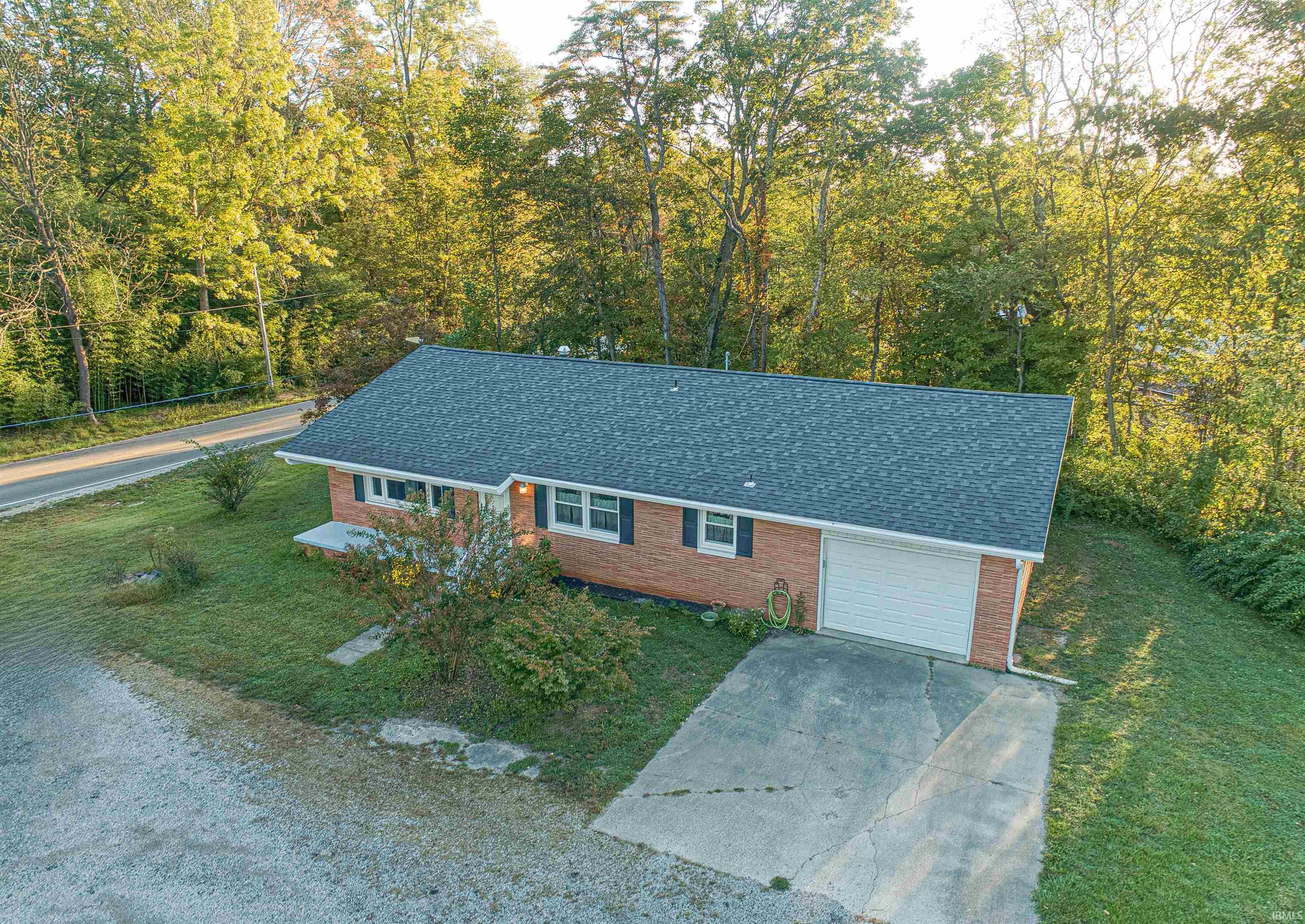 455 East Degonia Road Boonville, IN 47601 - Photo 33 of 34 Gallery Image 33