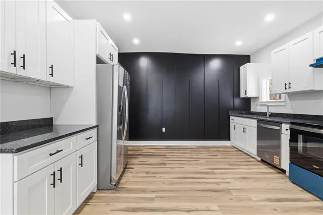 $225,000 | 141 West 15th Avenue, Homestead, PA 15120