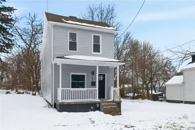 $225,000 | 141 West 15th Avenue, Homestead, PA 15120