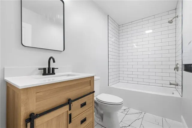 $225,000 | 141 West 15th Avenue, Homestead, PA 15120