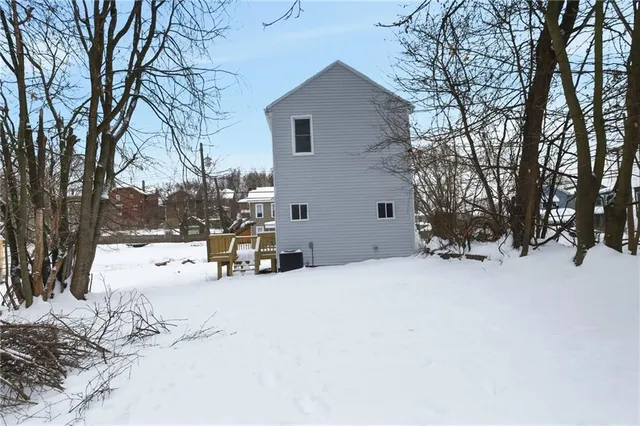 $225,000 | 141 West 15th Avenue, Homestead, PA 15120