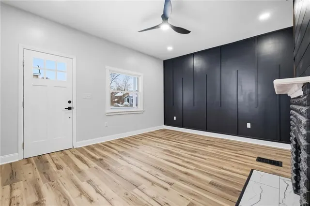 $225,000 | 141 West 15th Avenue, Homestead, PA 15120