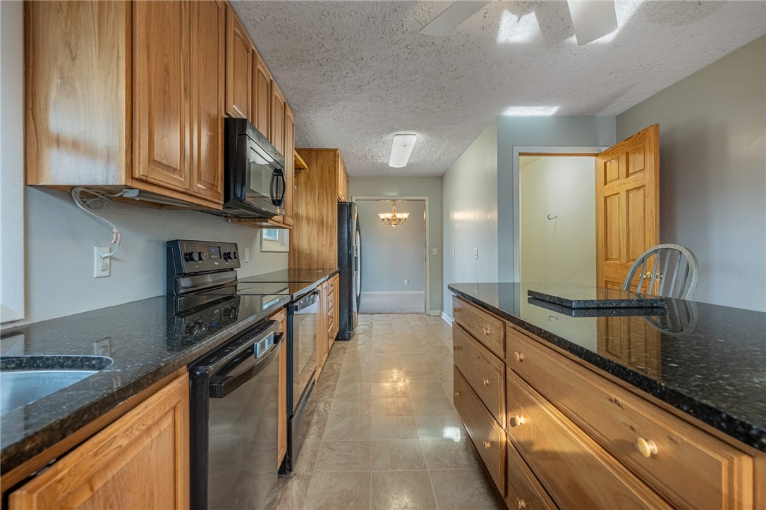 4433 Appleton Place Kettering, OH 45440 - Photo 12 of 38 Gallery Image 12