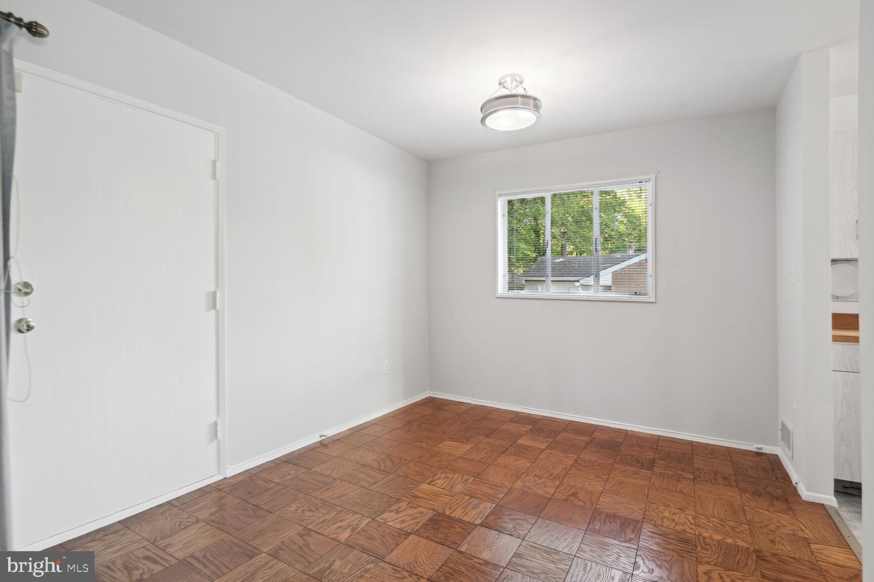 7319 Leesville Boulevard Springfield, VA 22151 - Photo 11 of 15