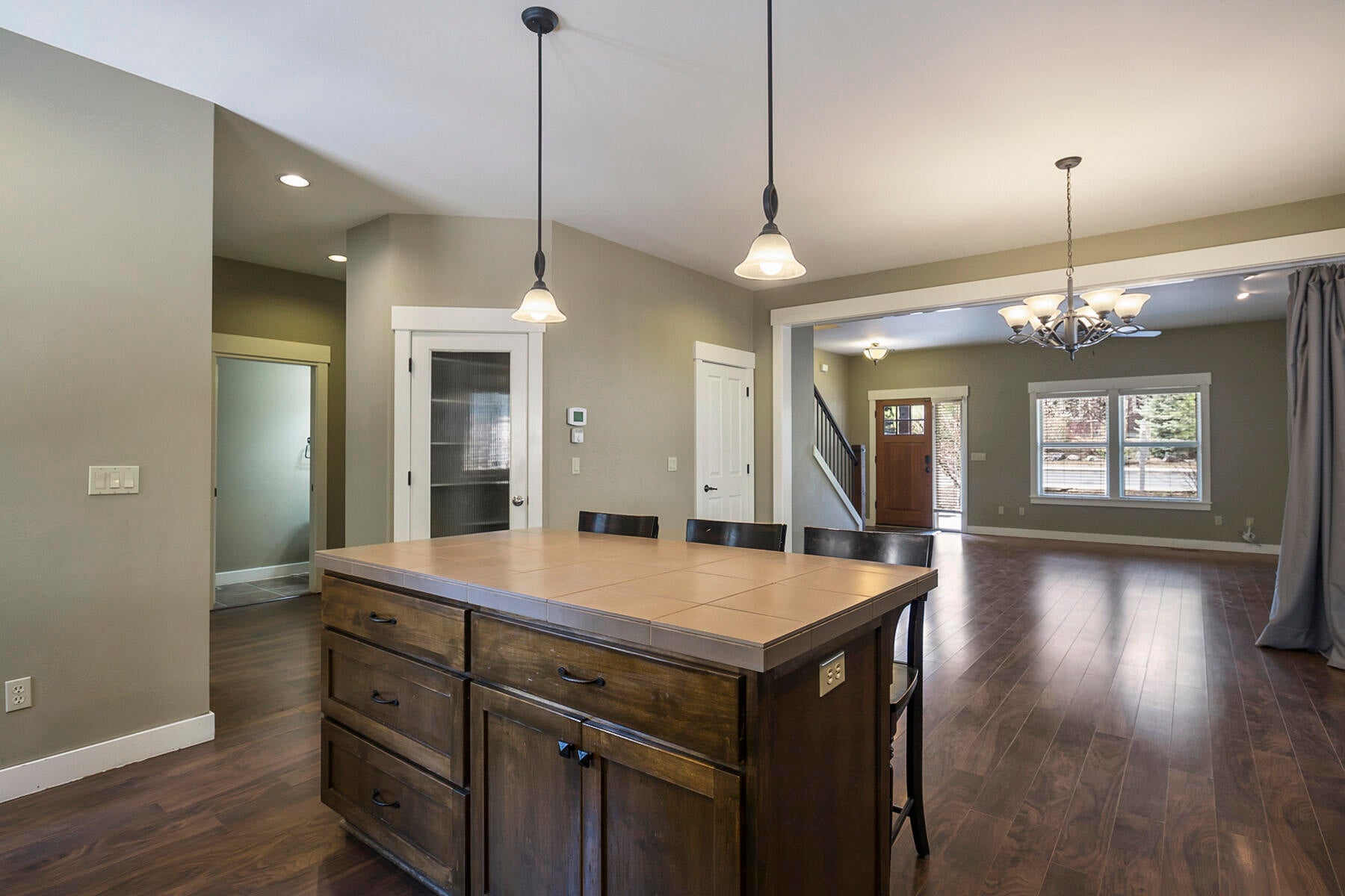 61462 Linton Loop Bend, OR 97702 - Photo 12 of 36 kitchen3