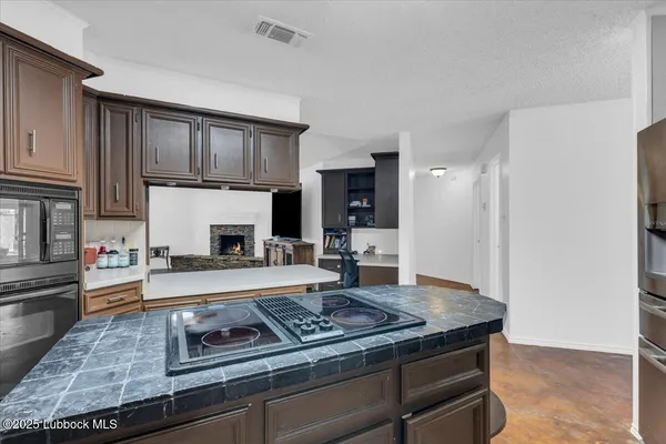 $295,000 | 2022 Buffalo Drive, Levelland, TX 79336